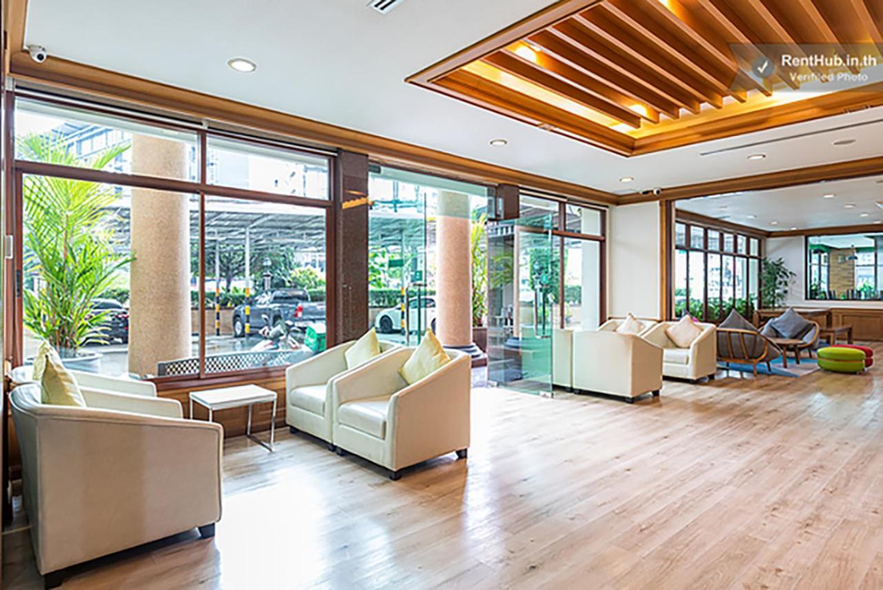 V Residence Hotel Chiang Mai Exterior photo