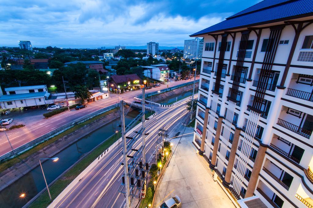 V Residence Hotel Chiang Mai Exterior photo